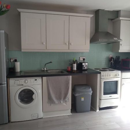 Up Stairs Double Apartment Innishannon Mariners Rest Cork Esterno foto