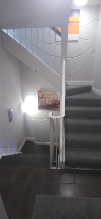 Up Stairs Double Apartment Innishannon Mariners Rest Cork Esterno foto
