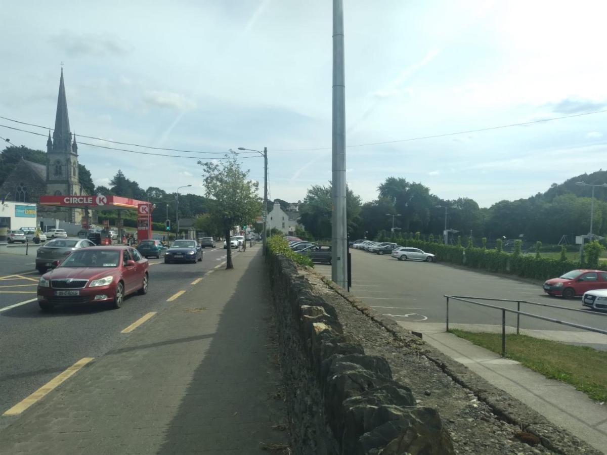 Up Stairs Double Apartment Innishannon Mariners Rest Cork Esterno foto